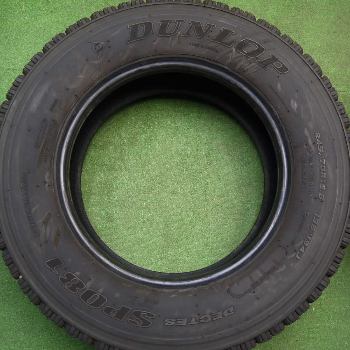 4本価格!24年★トラック タイヤ 245/70R19.5 136/134J スタッドレス ダンロップ デクテス SP081 DECTES 19.5インチ★5122304Hスタ