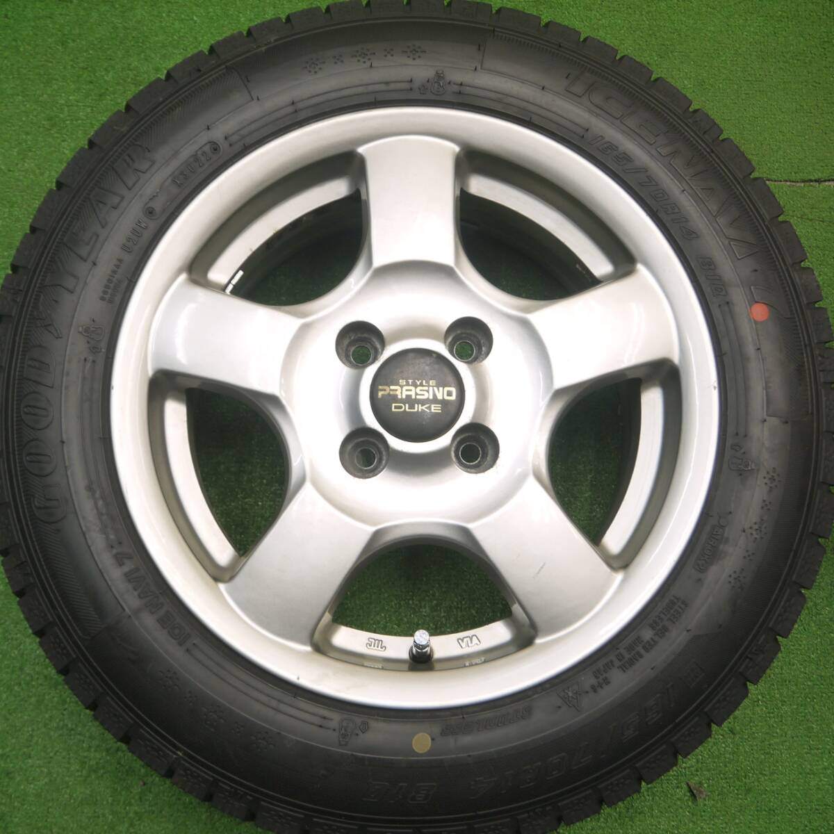 超バリ溝!22年!ほぼ10分★スタッドレス 165/70R14 グッドイヤー アイスナビ7 STYLE PRASINO DUKE PCD100/4H★4102906Hス