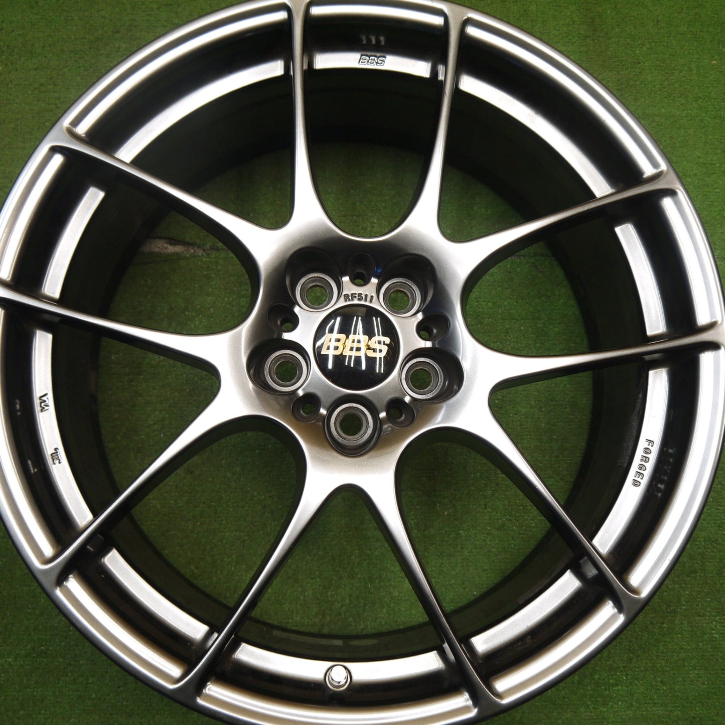 美品★BBS RF511 FORGED 18インチ 18×7.5J ハブリング付き PCD100/5H★5041801Hホ