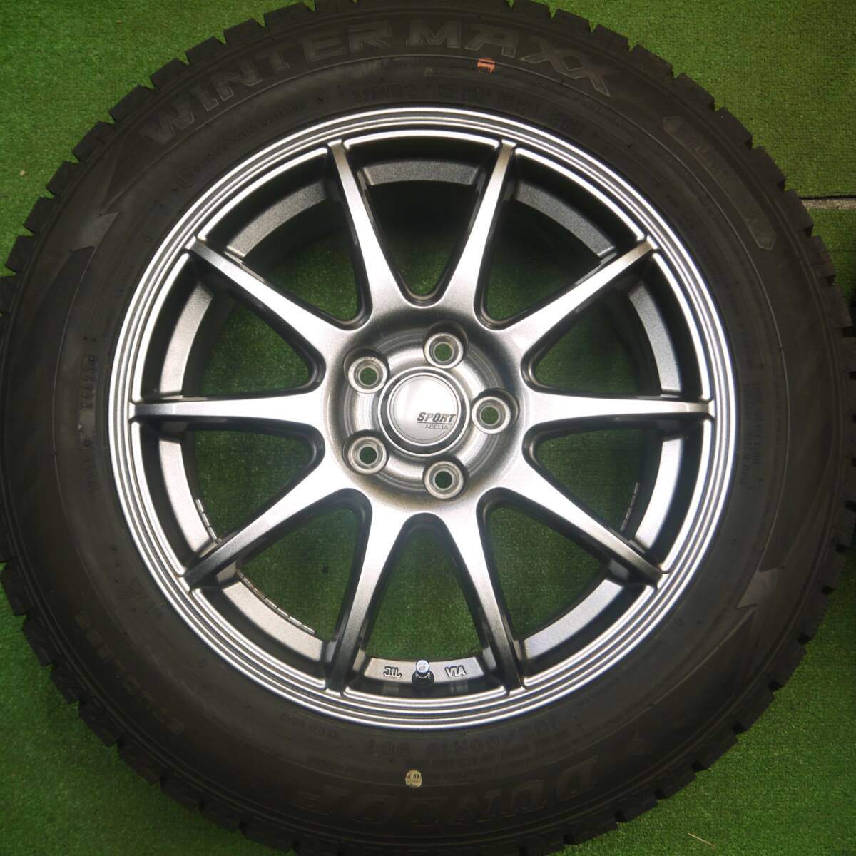 タイヤほぼ未使用!23年!キレイ★レガシィ 等 205/60R16 スタッドレス ダンロップ ウインターマックス WM02 SPORT ABELIA スポルト アベリア 16インチ PCD100/5H★5012111Hス