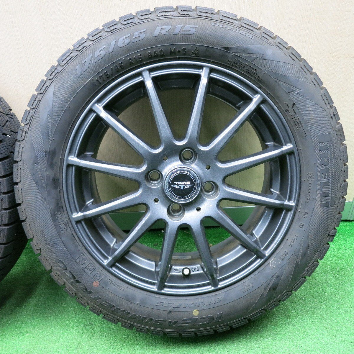 キレイ★スタッドレス 175/65R15 ピレリ アイスアシンメトリコ プラス TEAD テッド 15インチ PCD100/4H★4121401NJス