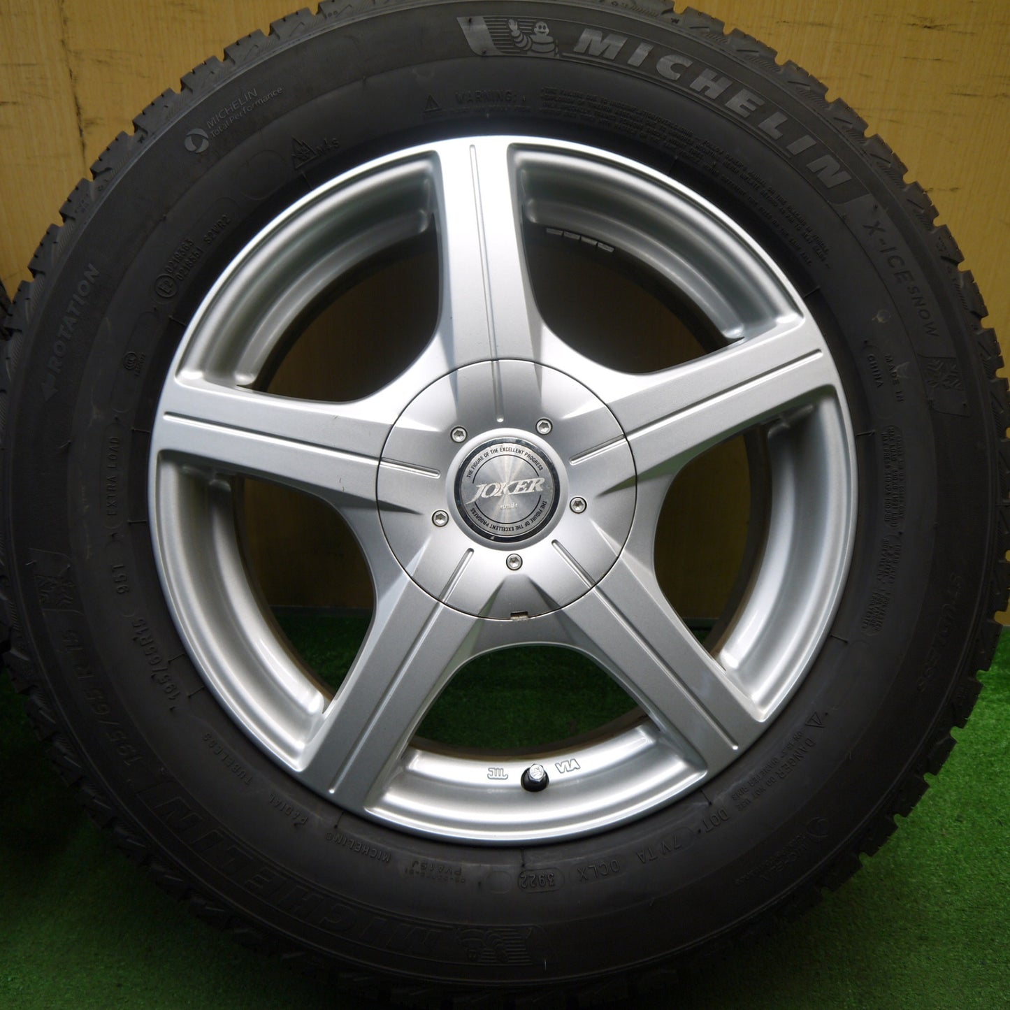 超バリ溝!22年!ほぼ10分★スタッドレス 195/65R15 ミシュラン X-ICE SNOW JOKER ジョーカー 15インチ PCD100 114.3/5H マルチ★5050707Hス