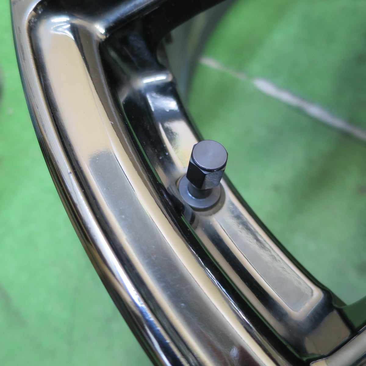 4本価格◎RAYS gram LIGHTS GL-57FXZ 18インチ ホイール レイズ グラムライツ 18×8J PCD114.3/5H◎6090903NGホ