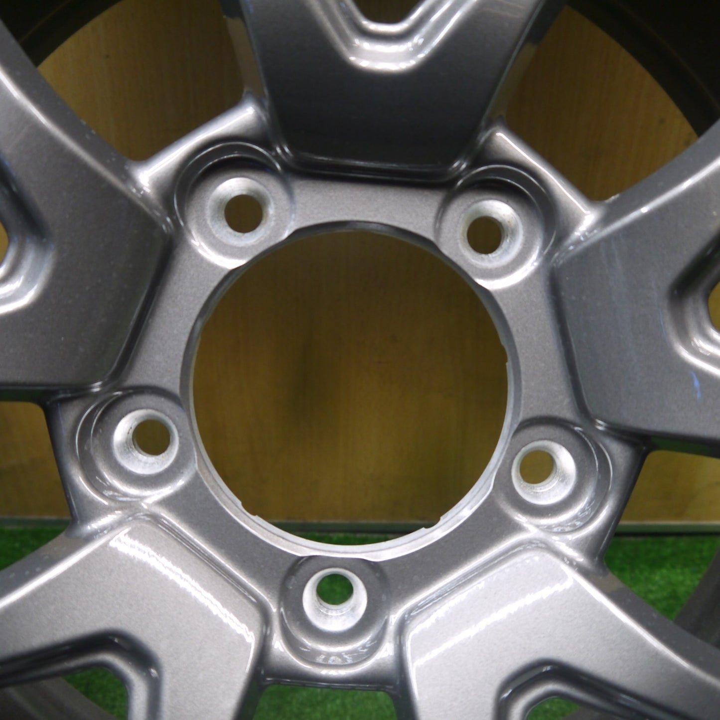 新車外し!22年★スズキ JB64 ジムニー 純正 175/80R16 ブリヂストン デューラー H/L 852 16インチ PCD139.7/5H★5091002Hノ