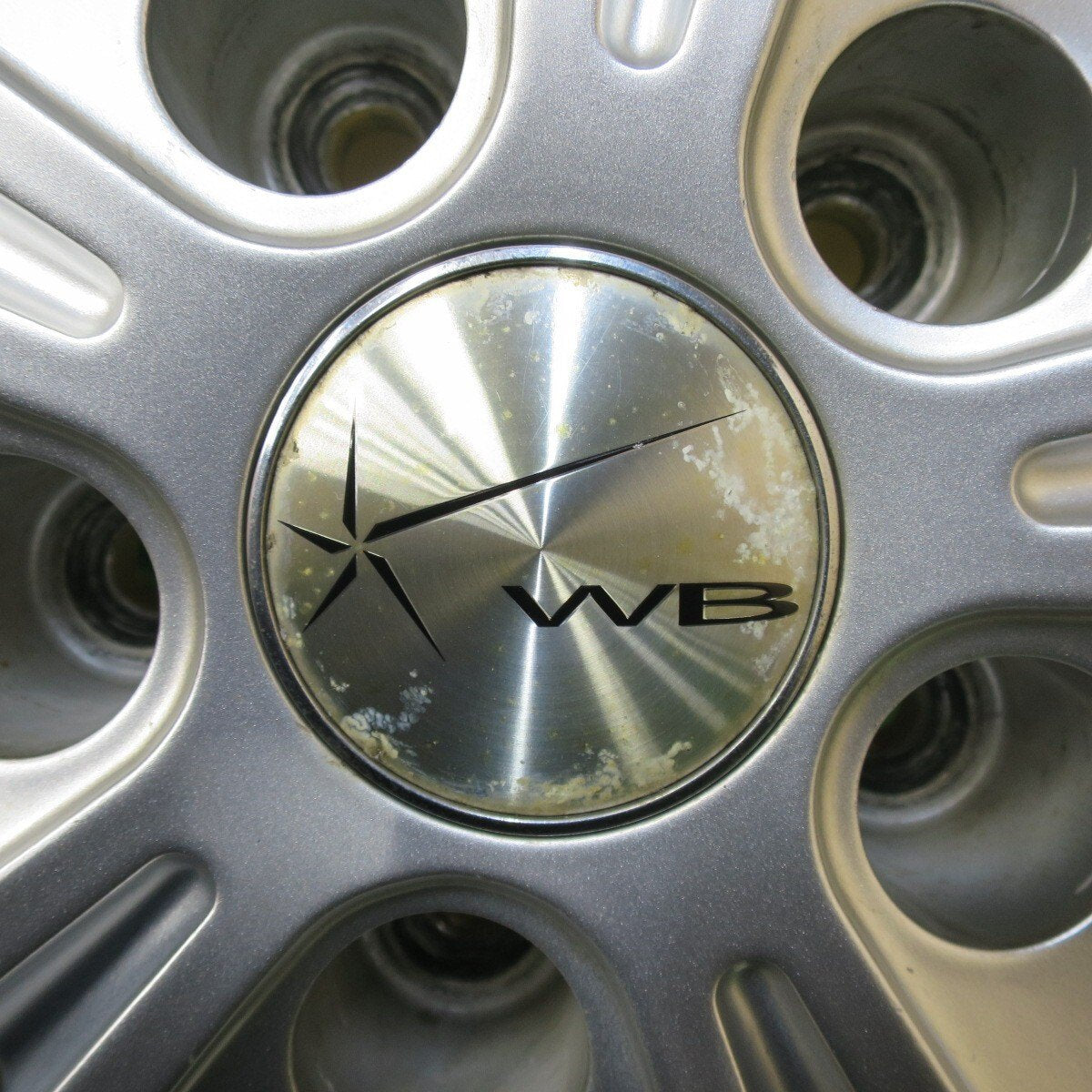 バリ溝!キレイ!9.5分★スタッドレス 205/65R16 トーヨー ウインター トランパス TX WB 社外 アルミ 16インチ PCD114.3/5H★5021509イス