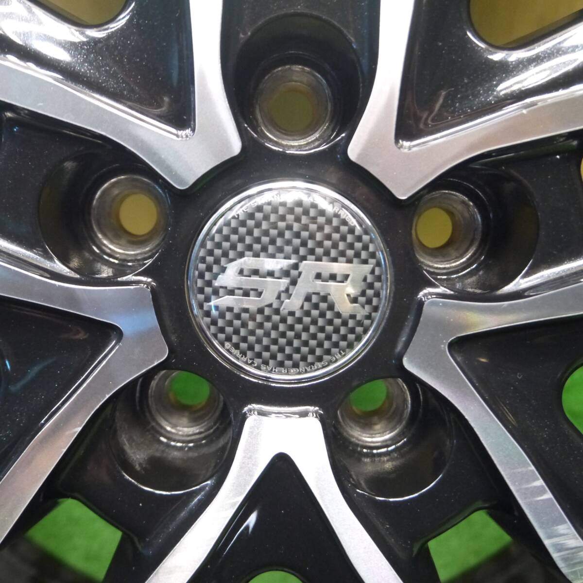 超バリ溝!21年!ほぼ10分★ロッキー ライズ 等 195/60R17 スタッドレス ダンロップ ウインターマックス WM02 STRANGER ストレンジャー 17インチ PCD100/5H★4122407Hス