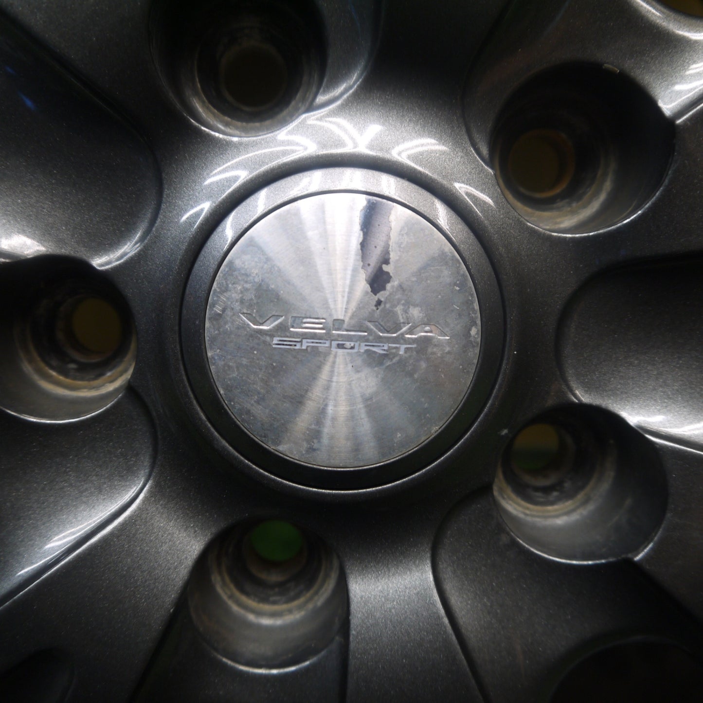 バリ溝!キレイ!8.5分★スタッドレス 195/65R15 グッドイヤー アイスナビ7 VELVA SPORT ヴェルヴァ 15インチ PCD114.3/5H★5092403Hス