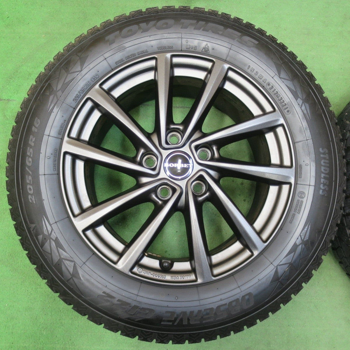 バリ溝!21年!キレイ!9分★ワーゲン 等 BORBET typeV 205/65R16 スタッドレス トーヨー オブザーブ GIZ2 ボルベット 16インチ PCD112/5H★5022609イス