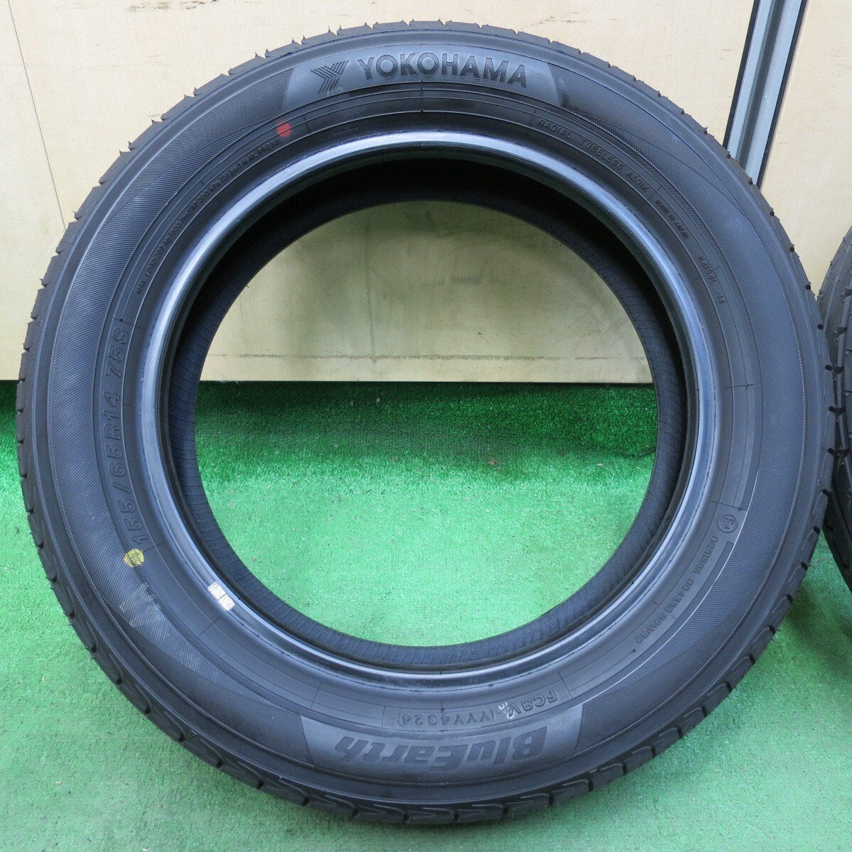 新車外し!24年★155/65R14 ヨコハマ ブルーアース BluEarth タイヤ 14インチ N-BOX タント ムーヴ ワゴンR 等★4120305イノタ