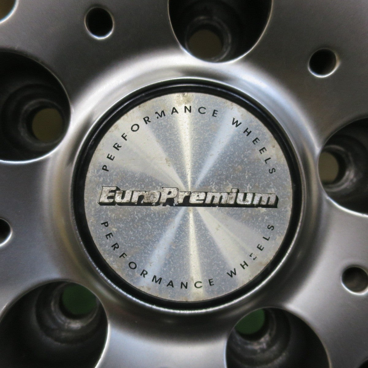バリ溝!キレイ!8.5分★カイエン 等 EuroPremium 阿部商会 255/55R18 スタッドレス ブリヂストン ブリザック DM-V1 ユーロプレミアム PCD130/5H★5032701イス