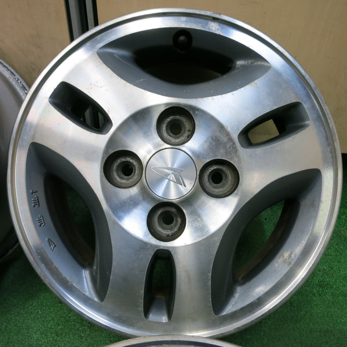 4本価格★ダイハツ ムーヴ 純正 ホイール 13インチ 13×4.50B PCD100/4H★4080706SYホ