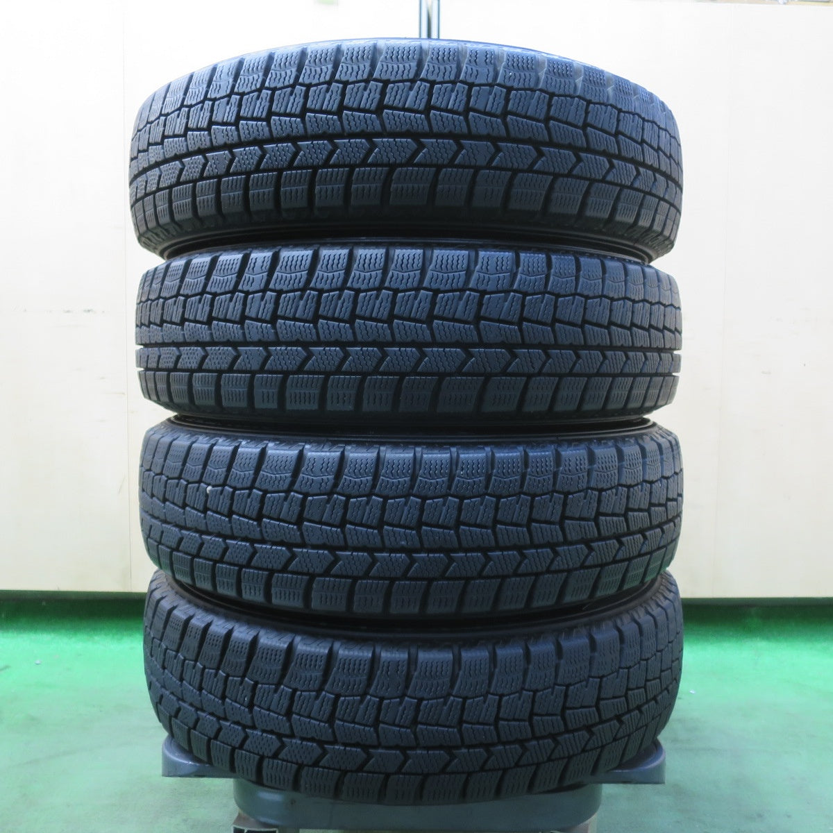 バリ溝!21年!キレイ!9分★スタッドレス 155/65R14 ダンロップ ウインターマックス WM02 TIRADO Eta LA STRADA ティラード 14インチ PCD100/4H★5103009イス
