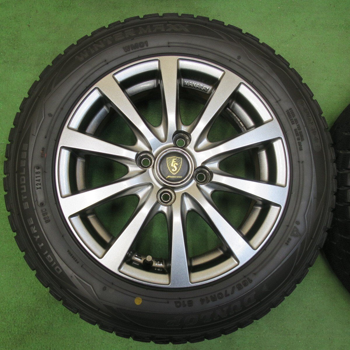 キレイ★スタッドレス 165/70R14 ダンロップ ウインターマックス WM01 MANARAY SPORT マナレイスポーツ PCD100/4H★5012210イス
