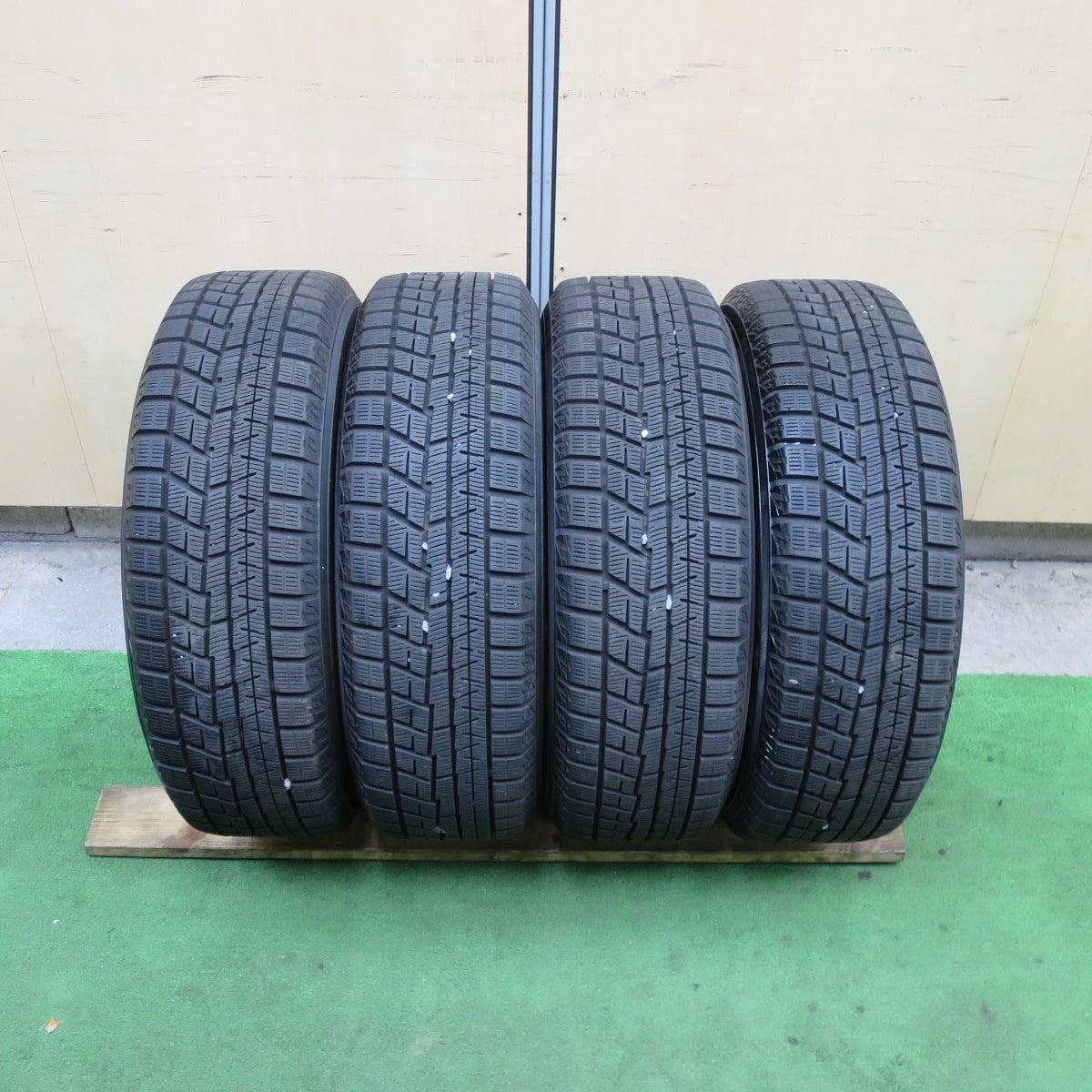 バリ溝!キレイ!9.5分★スタッドレス 185/60R15 ヨコハマ アイスガード iG60 SPORT KRONE スポルト クローネ 15インチ PCD100/4H★5112502TTス