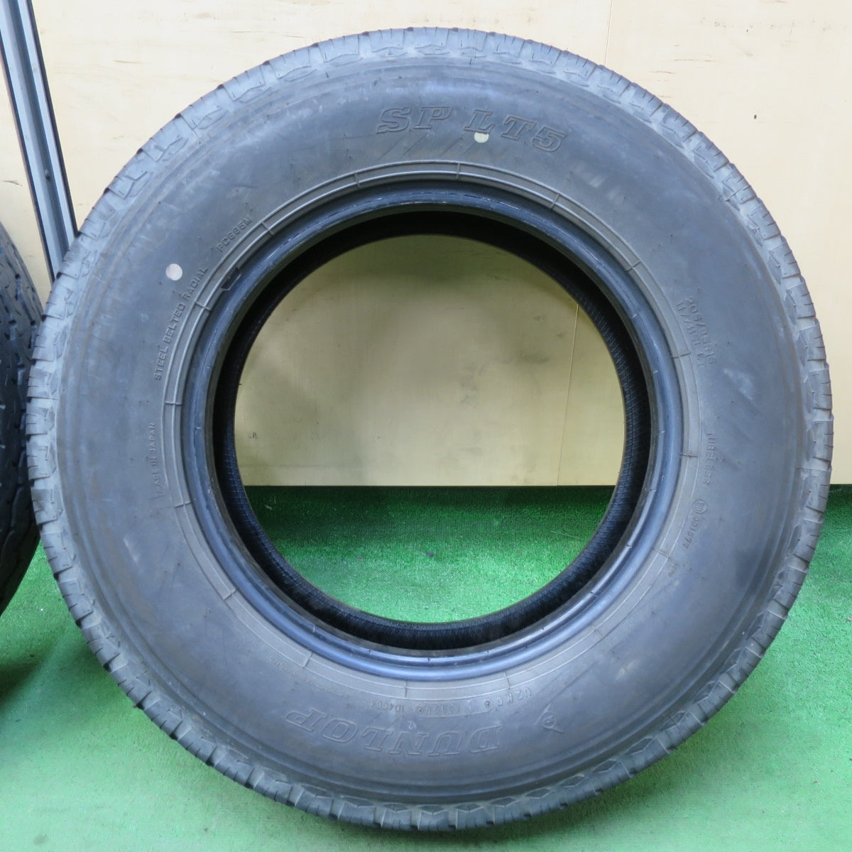 バリ溝!9.5分!2本★トラック タイヤ 205/85R16 117/115L ダンロップ SPLT5 16インチ★5062605イノタ