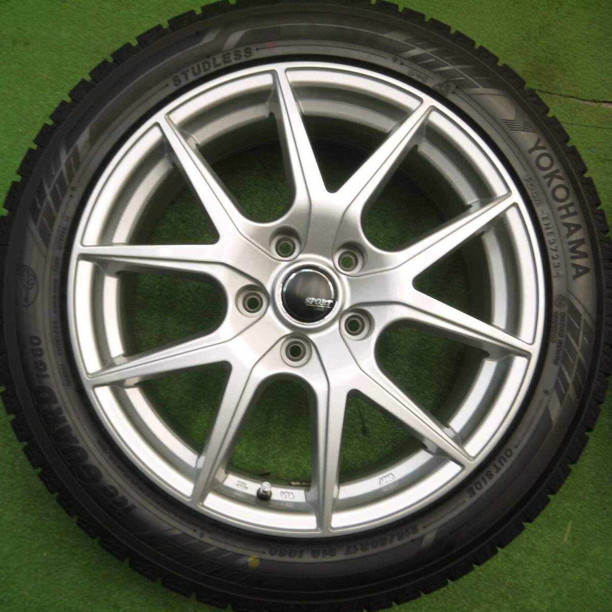 バリ溝!23年!キレイ!9.5分以上★スタッドレス 215/50R17 ヨコハマ アイスガード iG60 SPORT DAISY スポルト デイジー 17インチ PCD114.3/5H★5011412Hス