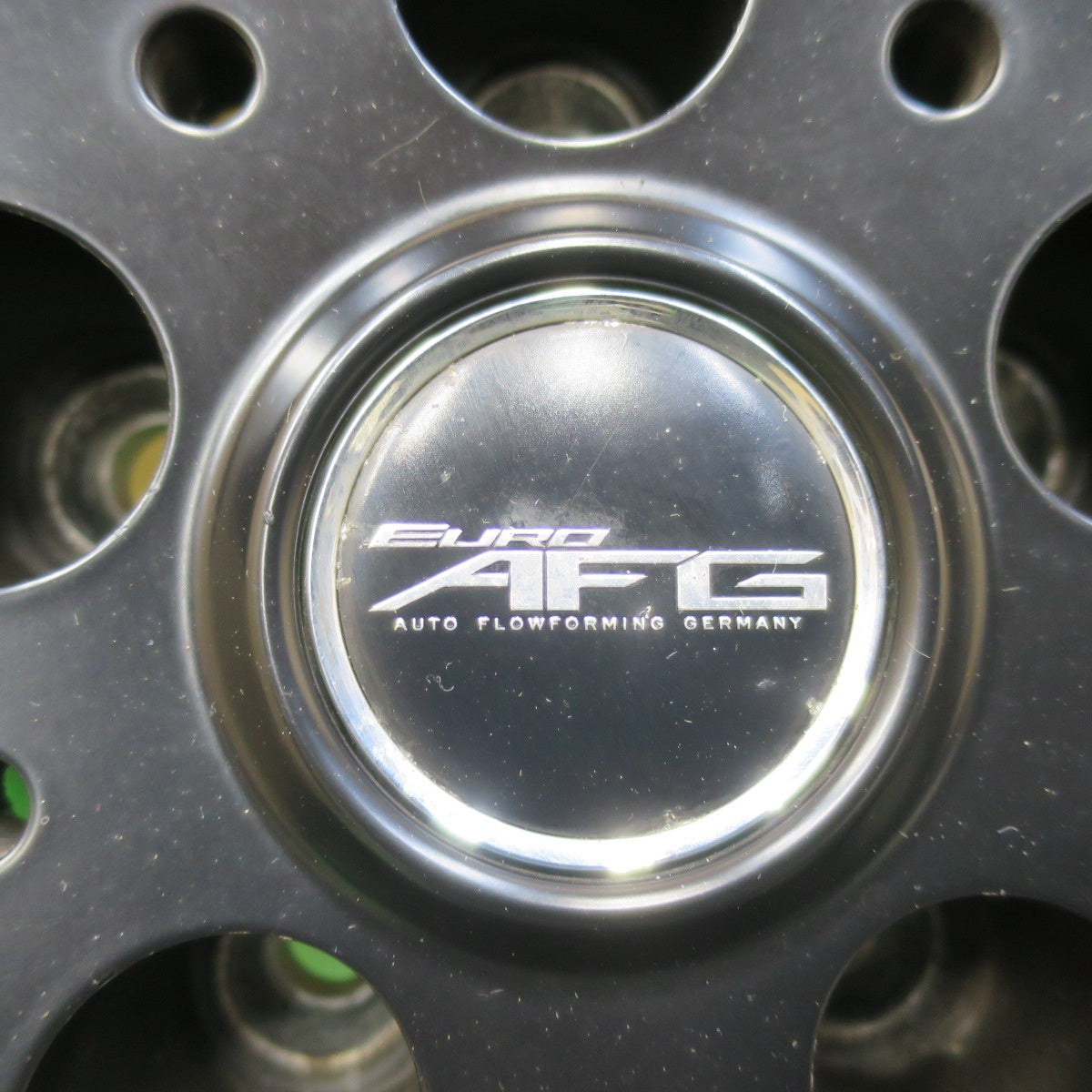 バリ溝!21年!キレイ!9.5分★JEEP ジープ KL チェロキー 等 EURO AFG 245/65R17 スタッドレス ヨコハマ アイスガード G075 17インチ PCD110/5H★5102804イス