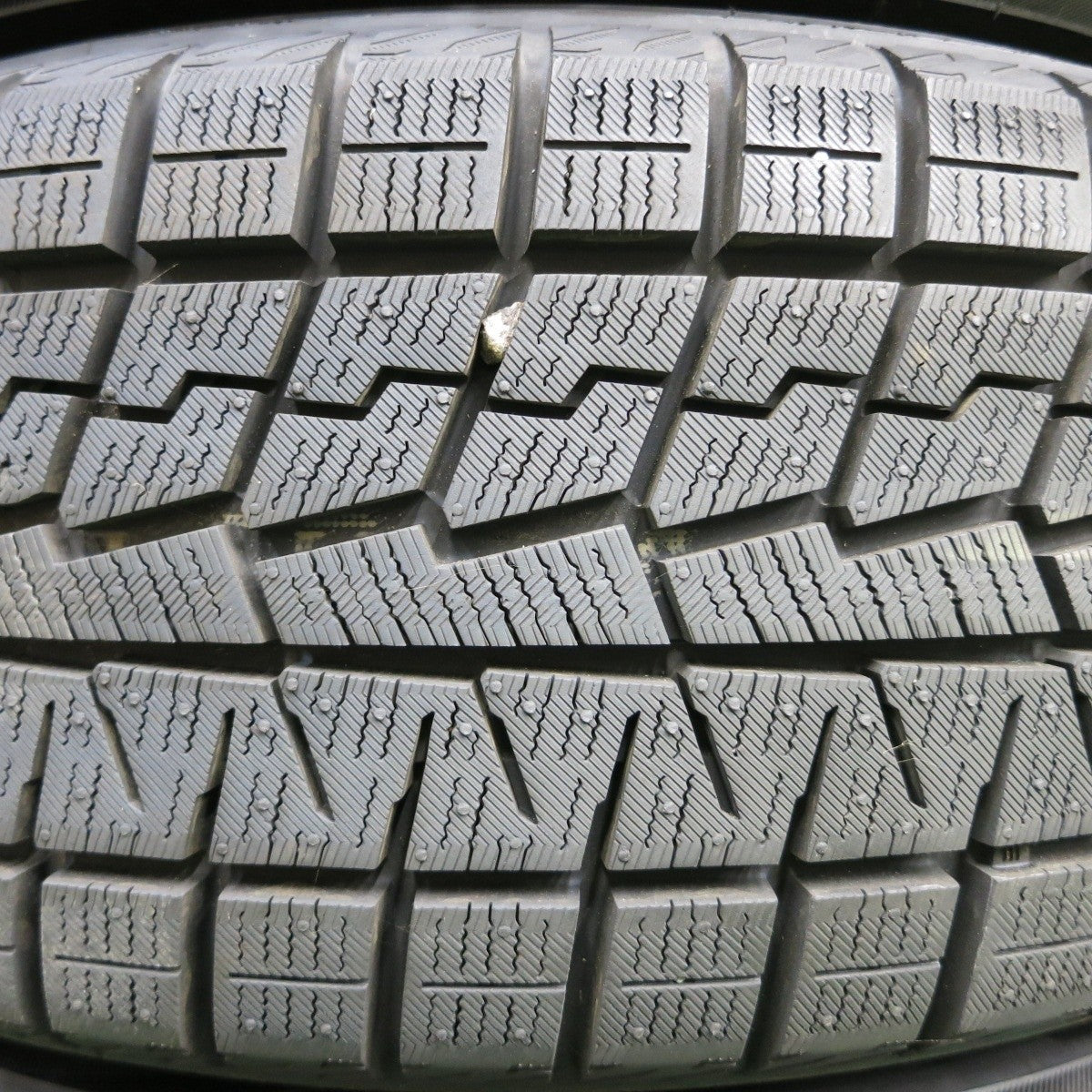 バリ溝 21年 綺麗 ほぼ10分★スタッドレス 185/60R15 ヨコハマ アイスガード iG70 ESTROSA PCD100/4H★4042406イス