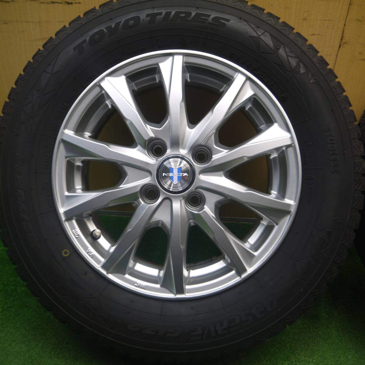 バリ溝!キレイ!9.5分以上★スタッドレス 185/70R14 トーヨー オブザーブ GIZ2 NEXTA ネクスタ 14インチ PCD100/4H★5020501Hス