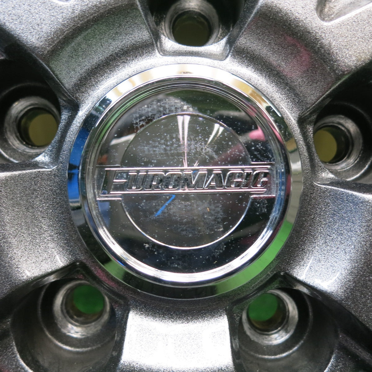 バリ溝!キレイ!9.5分★スタッドレス 205/55R16 ダンロップ ウインターマックス WM01 EUROMAGIC ユーロマジック 16インチ PCD114.3/5H★5042706HAス
