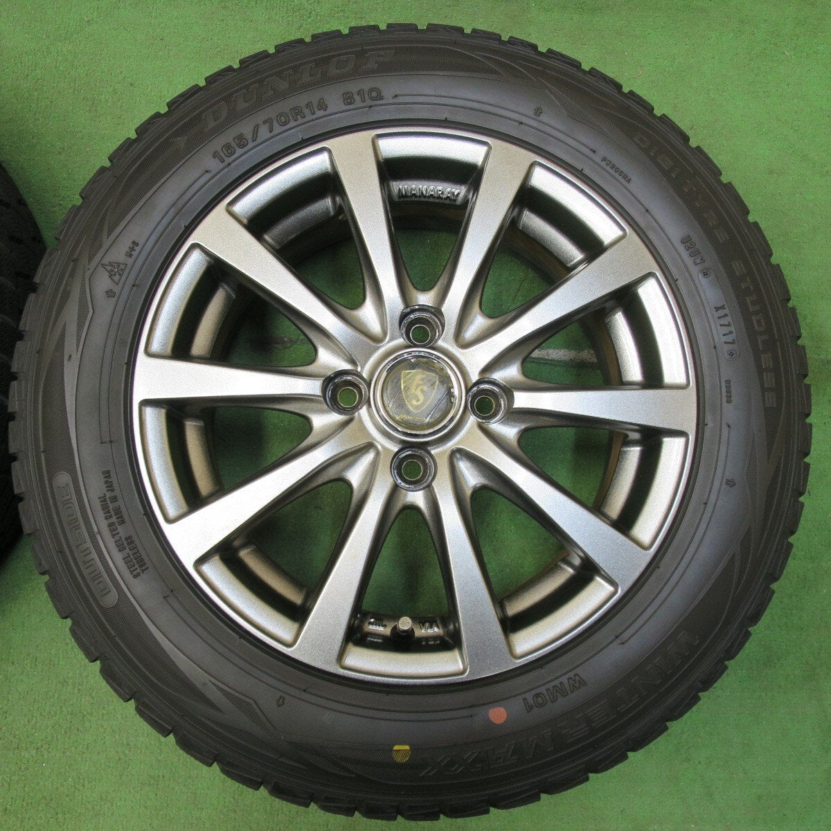 キレイ★スタッドレス 165/70R14 ダンロップ ウインターマックス WM01 MANARAY SPORT マナレイスポーツ PCD100/4H★5012210イス