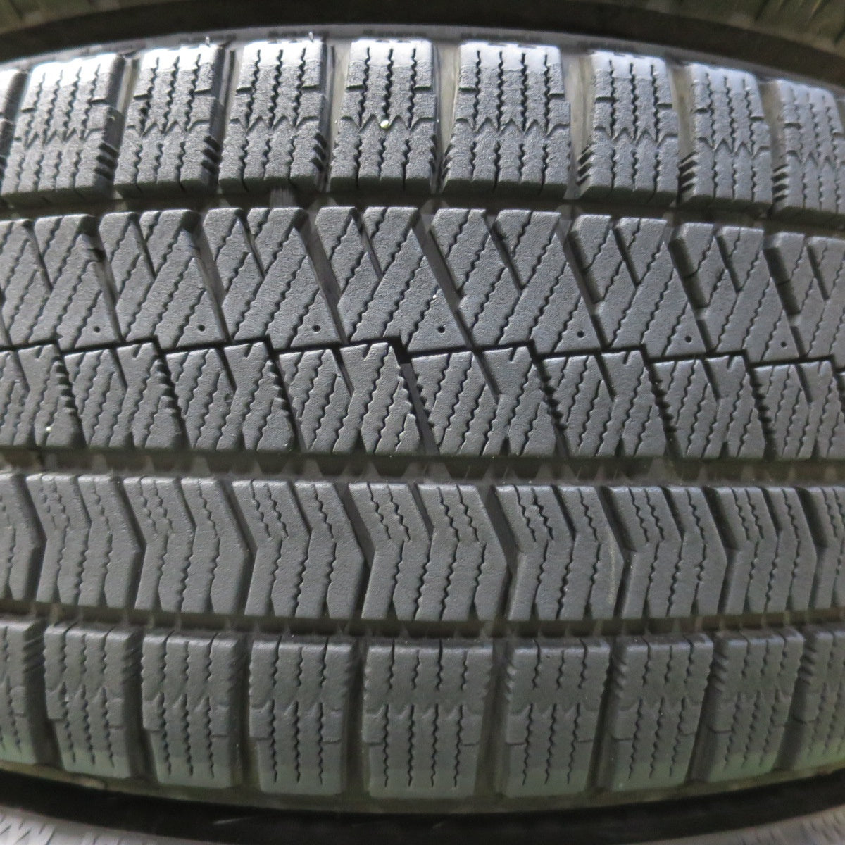 バリ溝!キレイ!9分★プリウス 86 BRZ 等 BBS RE-L2 RE5010 鍛造 215/45R17 スタッドレス ブリヂストン ブリザック VRX2 17インチ PCD100/5H★5092904イス