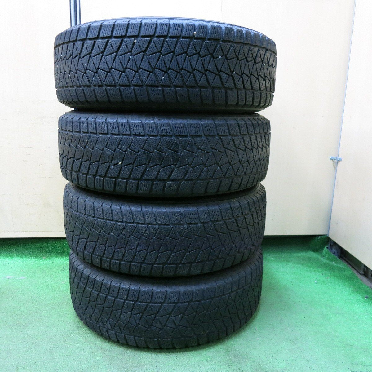 4本価格★トヨタ ヴァンガード 純正 225/65R17 スタッドレス ブリヂストン ブリザック DM-V2 17インチ PCD114.3/5H★4122712SYス