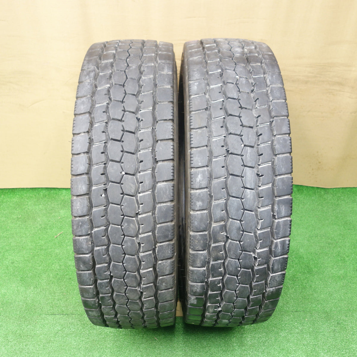 バリ溝!25年!9分!2本★トラック タイヤ 245/70R19.5 136/134J ブリヂストン M888 ミックス オールシーズン 19.5インチ★5122210KTスタ