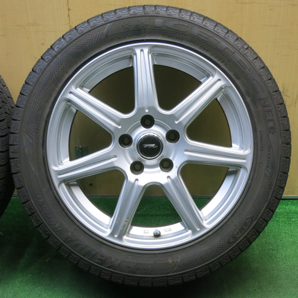 4本価格!22年★スタッドレス 215/55R17 ケンダ KR36 アイステック ネオ TOPRUN トップラン 17インチ PCD114.3/5H★5042101NJス