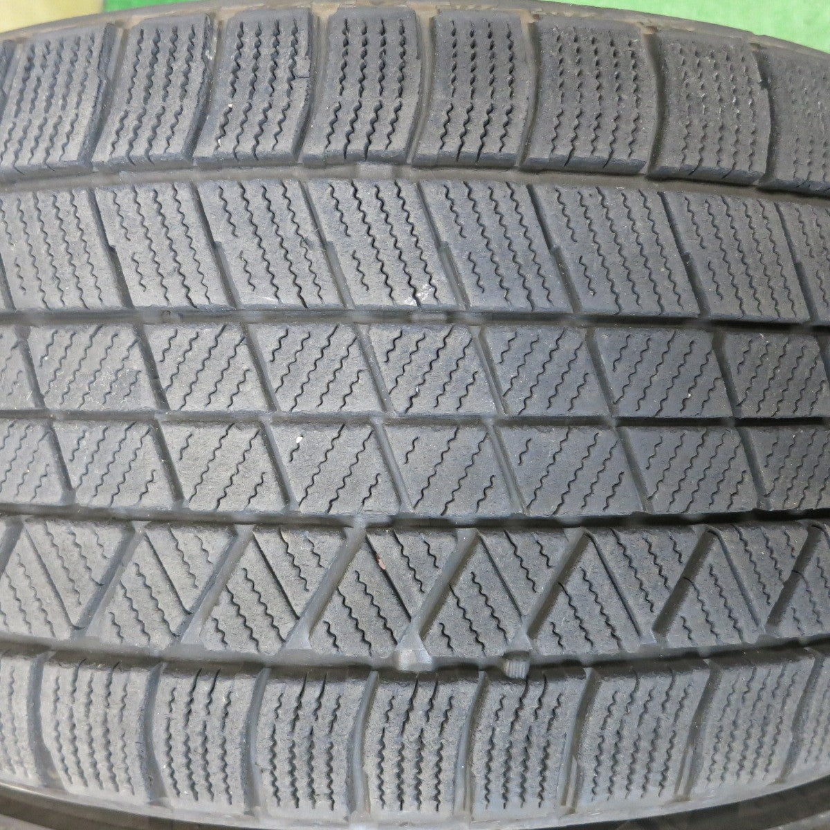 センサー付!バリ溝!21年!キレイ!8.5分★レクサス GS 純正 225/50R17 スタッドレス ブリヂストン ブリザック VRX3 VRX2 17インチ PCD114.3/5H★5070103HAス