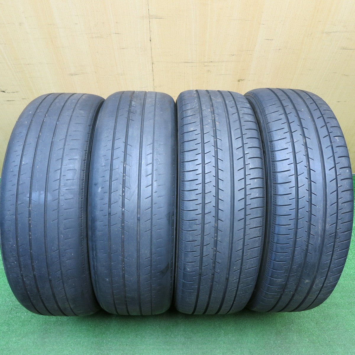 キレイ!23年★トヨタ 60系 プリウス PHV 純正 195/50R19 ヨコハマ BluEarth-GT AE51J ブルーアース 19インチ PCD114.3/5H★6010311HAノ