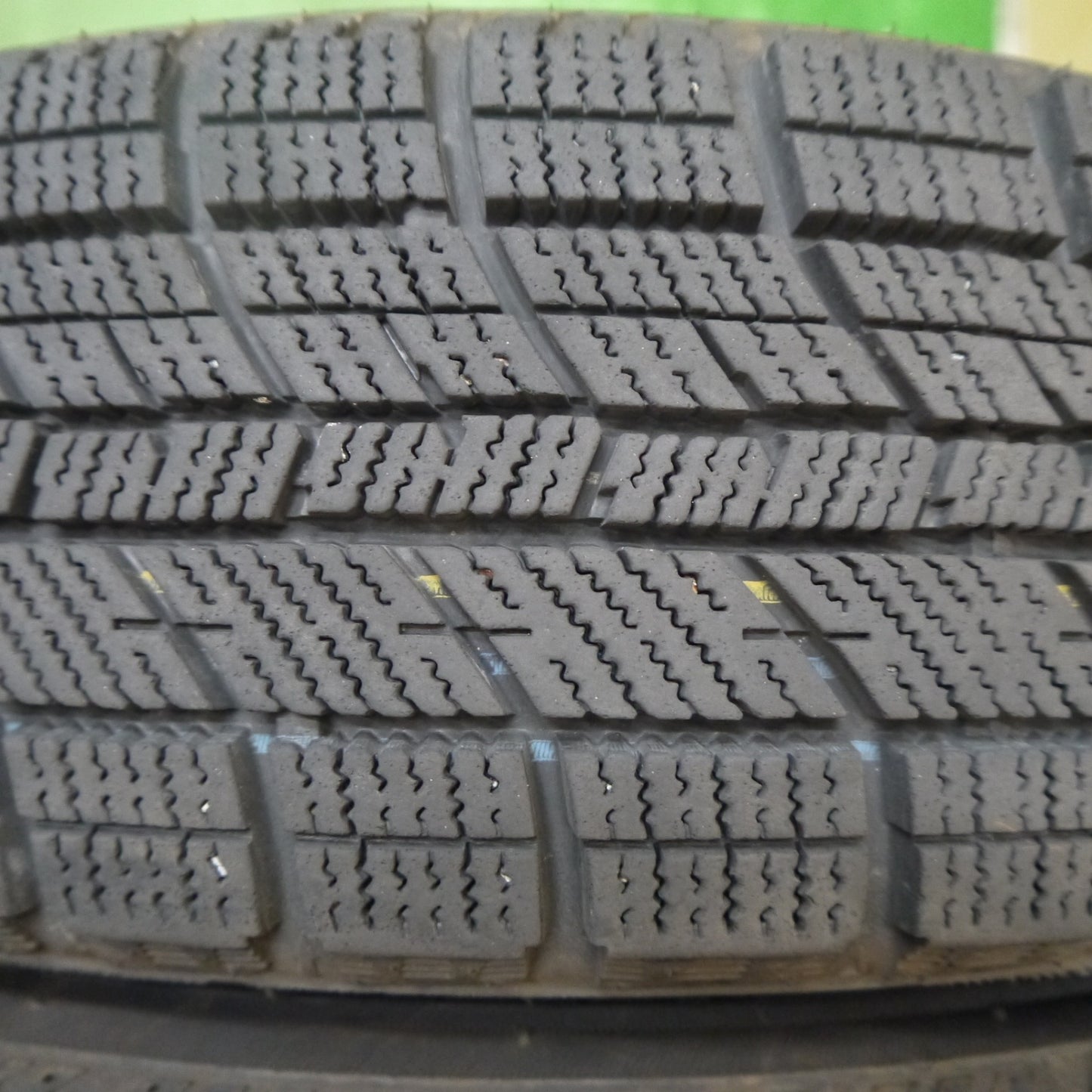 バリ溝!21年!キレイ!8.5分★スタッドレス 155/65R14 ナンカン アイスアクティバ AW-1 Verthandi ヴェルザンディ ヴェルサンディ 14インチ PCD100/4H★5041406Hス