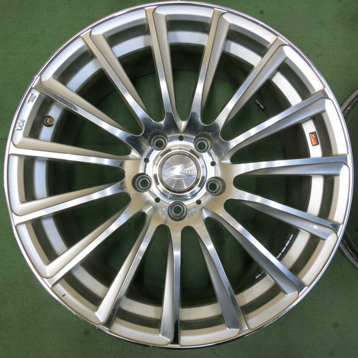 4本価格★LEONIS FW weds 18インチ ホイール 18×8J レオニス ウェッズ PCD114.3/5H★5071102SYホ