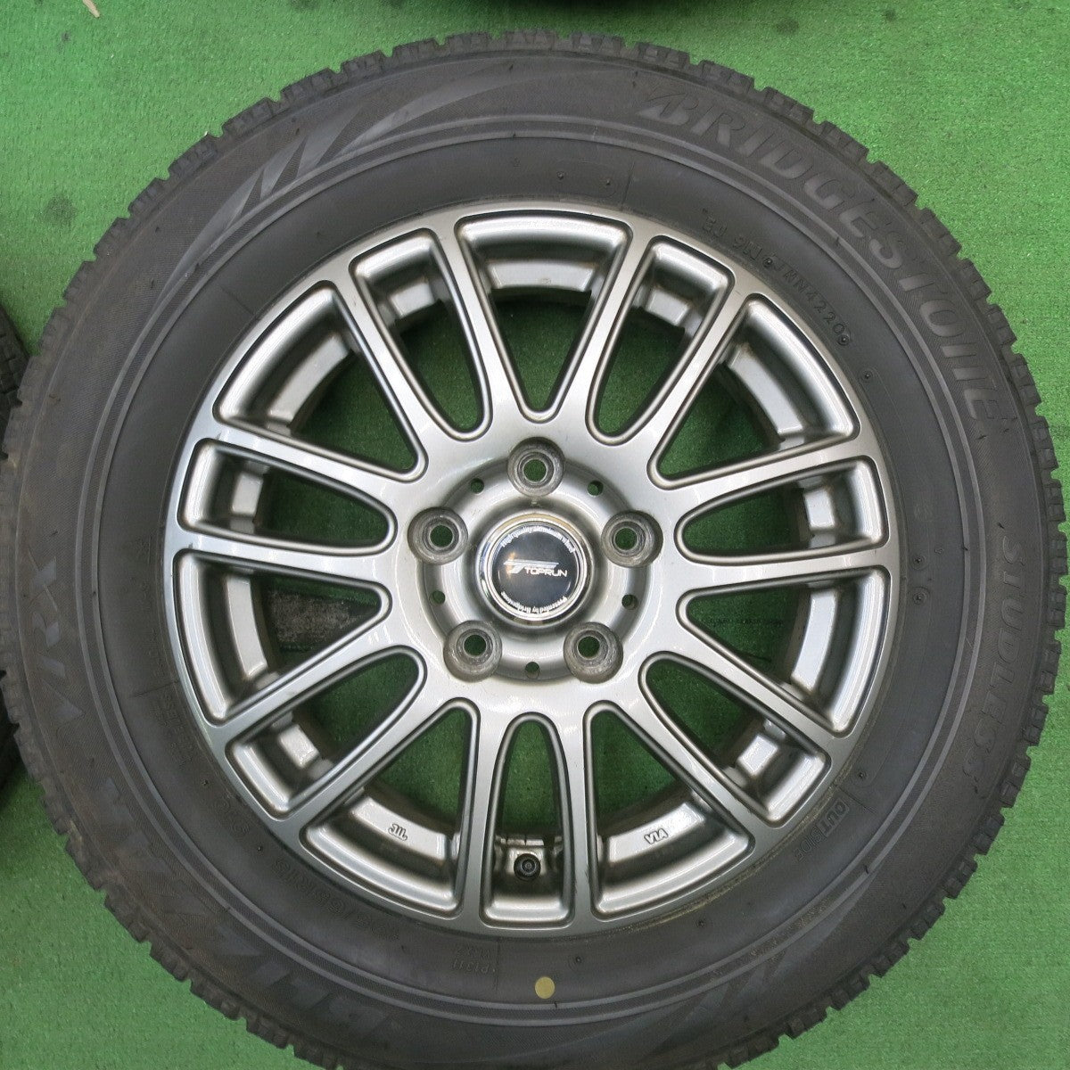 バリ溝!9分★スタッドレス 195/65R15 ブリヂストン ブリザック VRX E spider TOPRUN 15インチ PCD114.3/5H★5052007TNス