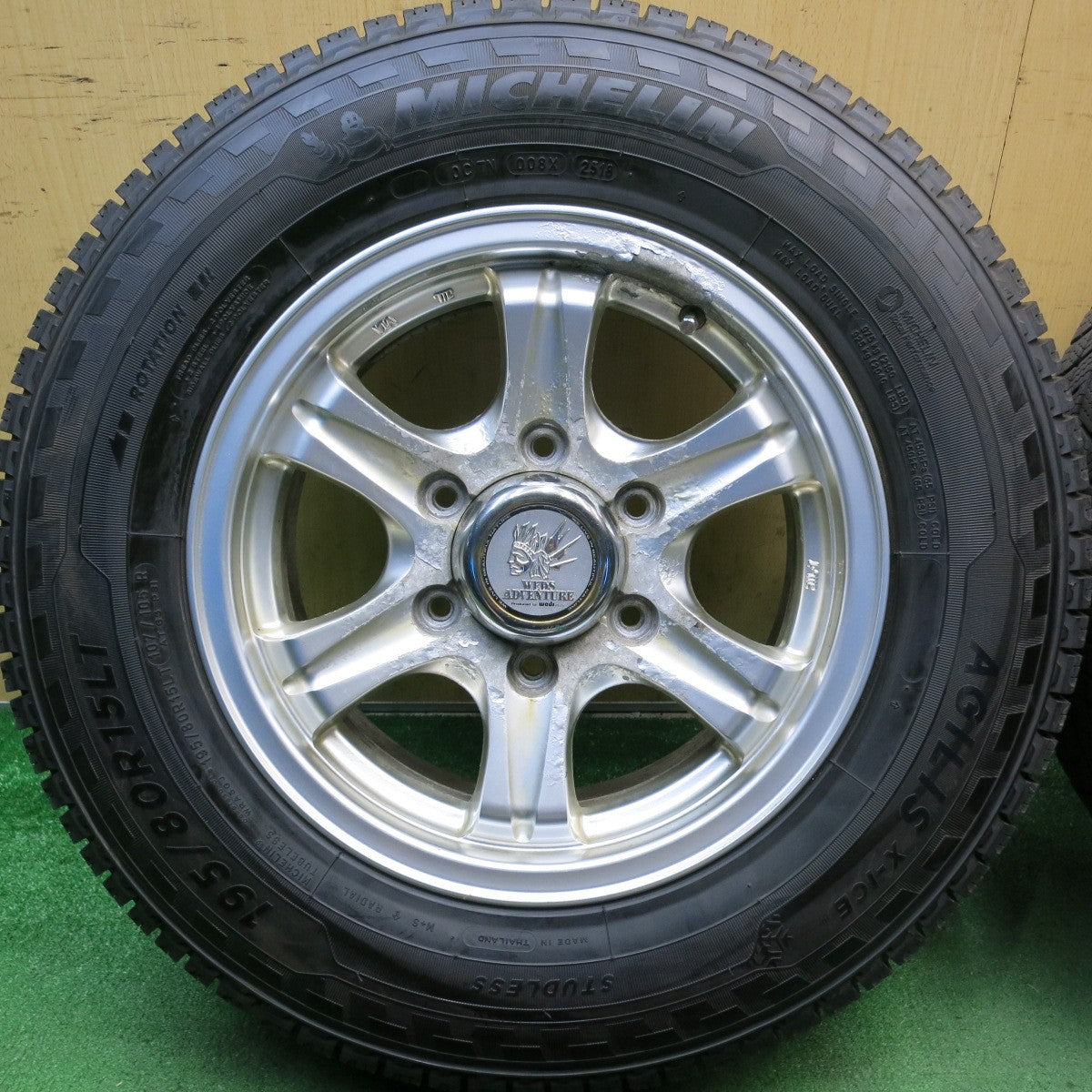 バリ溝!9分◎KEELER 195/80R15 107/105R スタッドレス ミシュラン AGILIS X-ICE キーラー 15インチ PCD139.7/6H◎6101101HAス