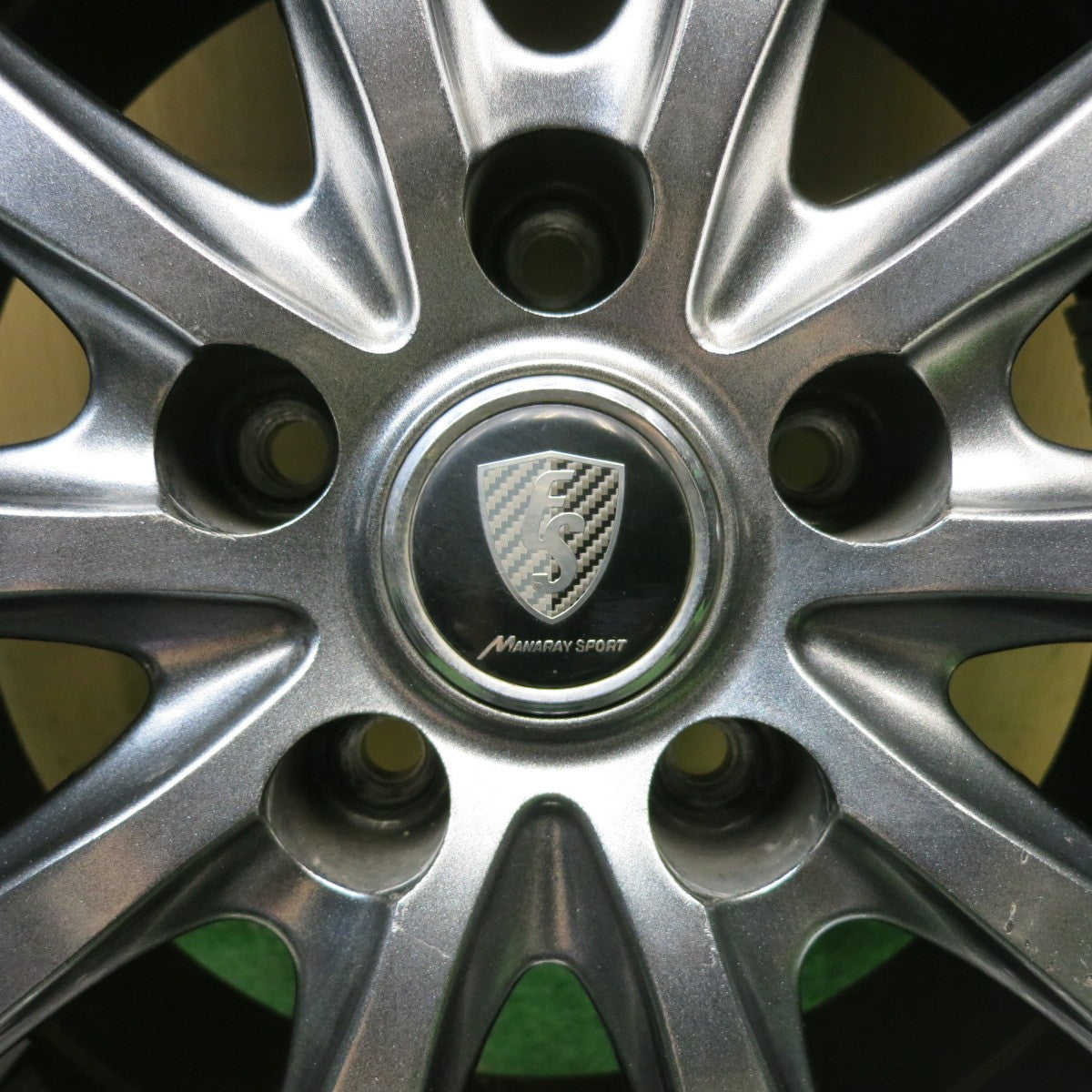 バリ溝!25年!9.5分以上◎スタッドレス 195/60R16 ブリヂストン ブリザック VRX3 MANARAY SPORT マナレイ スポーツ 16インチ PCD114.3/5H◎6101105HAス