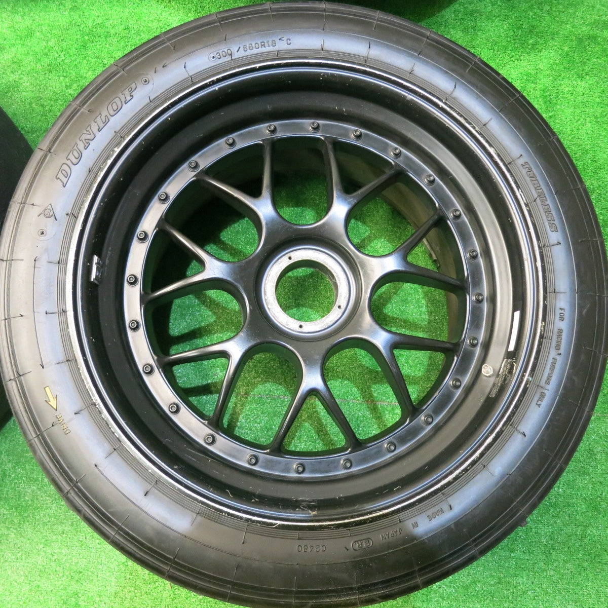 4本価格★ポルシェ 997 GT3 純正 BBS 0229066 585/562 センターロック 250/640R18 300/680R18 ダンロップ 18インチ★5050204HAノ