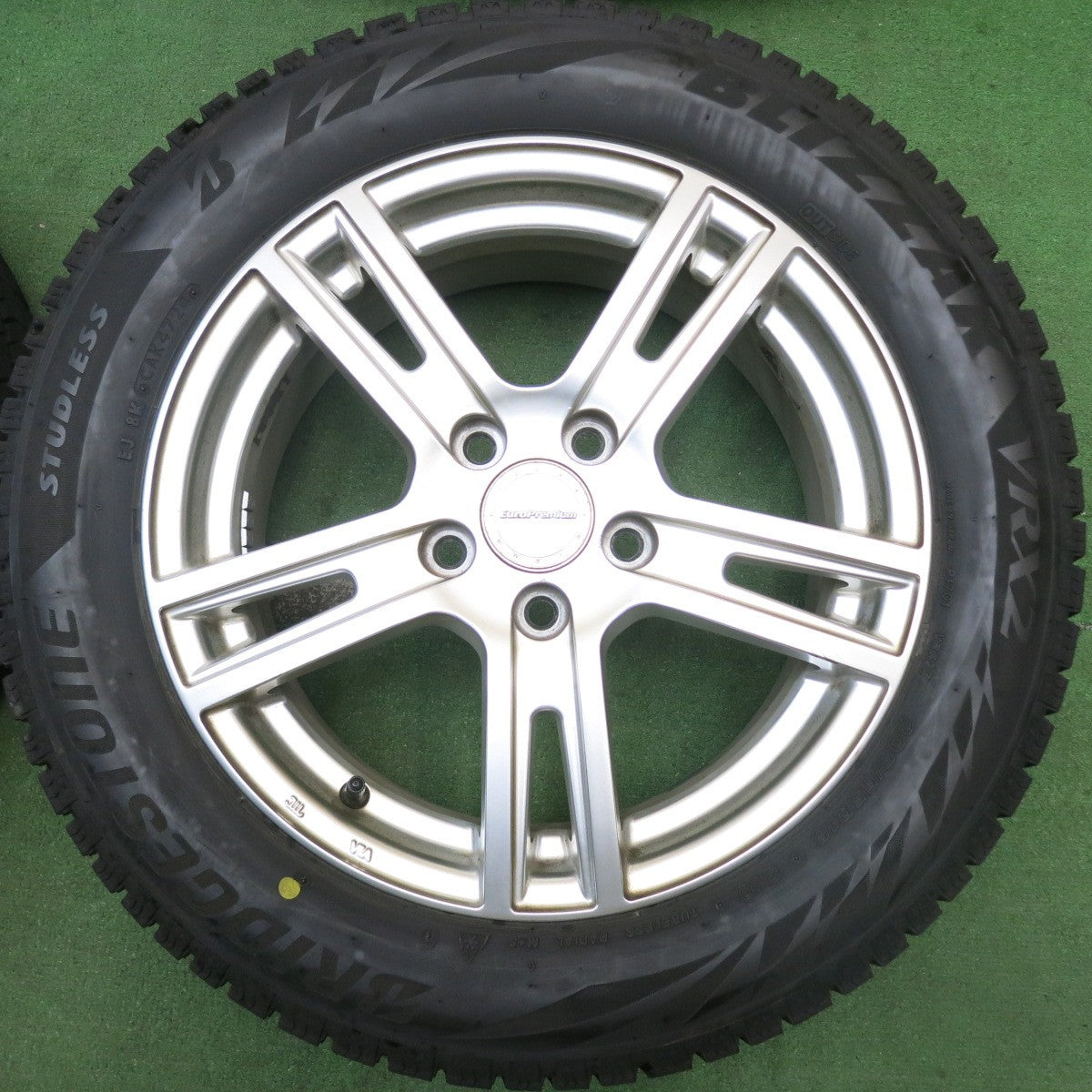 バリ溝!9分★ボルボ 等 EuroPremium GENT 阿部商会 205/55R16 スタッドレス ブリヂストン ブリザック VRX2 VRX ユーロプレミアム ゲント PCD108/5H★5070107HAス