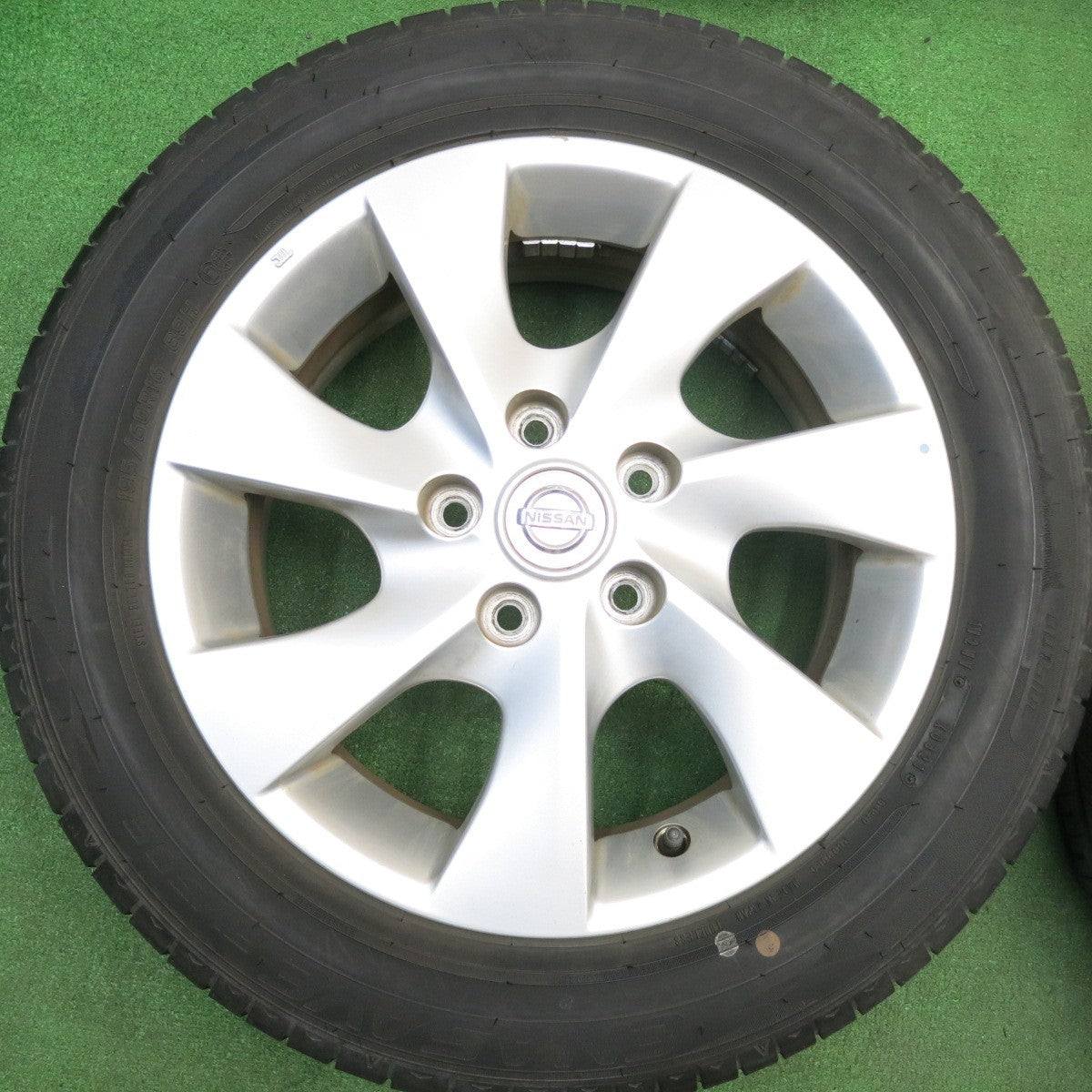 バリ溝!21年!9.5分★日産 C26 セレナ 純正 195/60R16 ダンロップ エナセーブ RV505 16インチ PCD114.3/5H★5042710HAノ