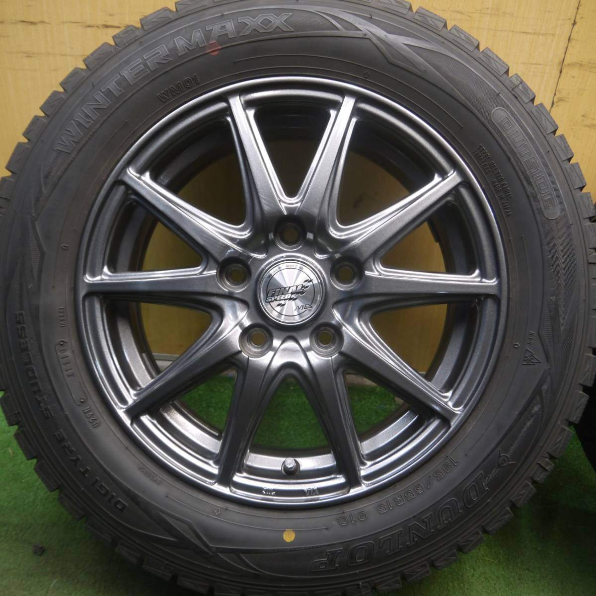 バリ溝 キレイ 9.5分★スタッドレス 195/65R15 ダンロップ ウインターマックス WM01 FINAL SPEED MiD PCD114.3/5H★4020909Hス