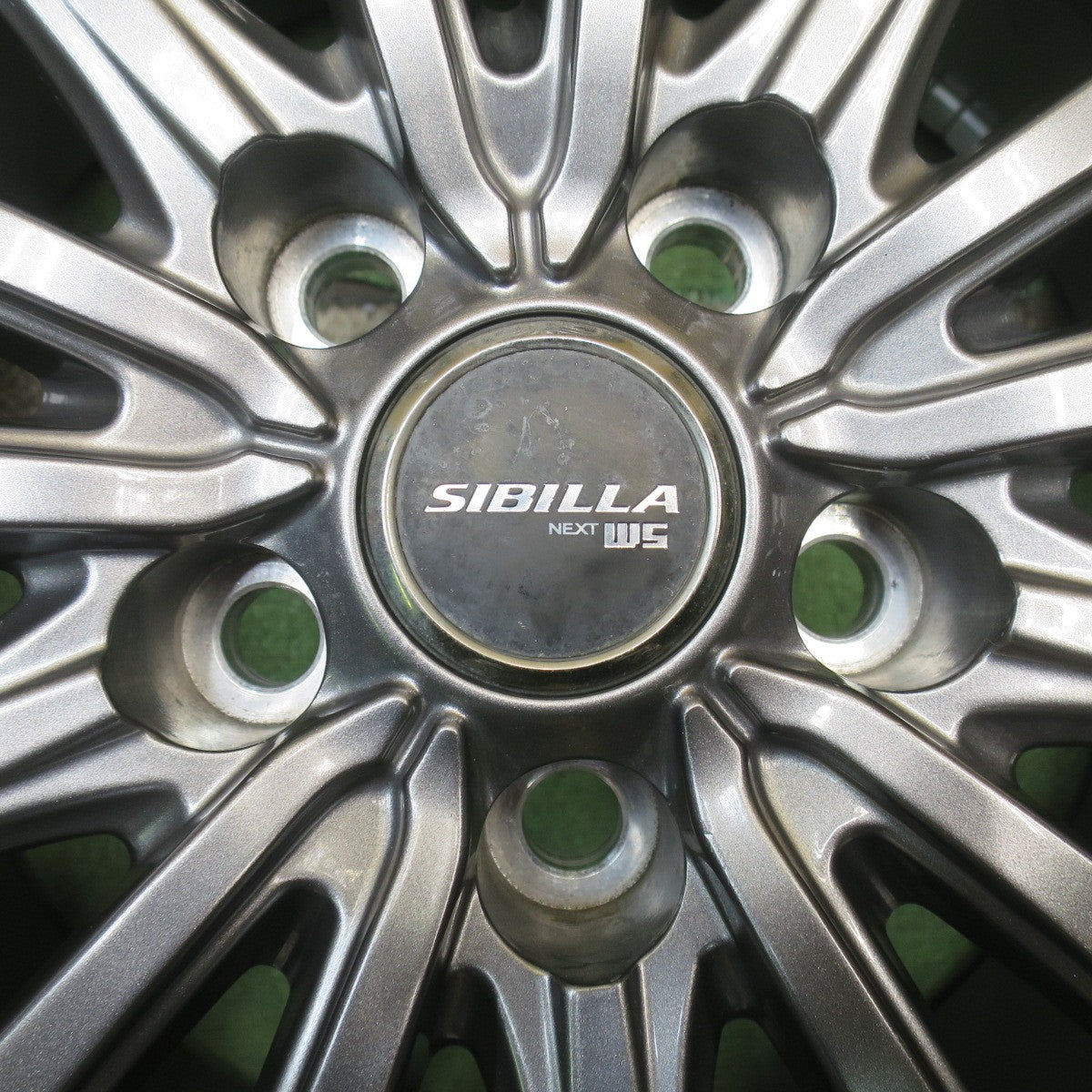 バリ溝!22年!キレイ!9.5分★スタッドレス 205/65R16 トーヨー ウインター トランパス TX SIBILLA NEXT W5 シビラ 16インチ PCD114.3/5H★5093001NJス