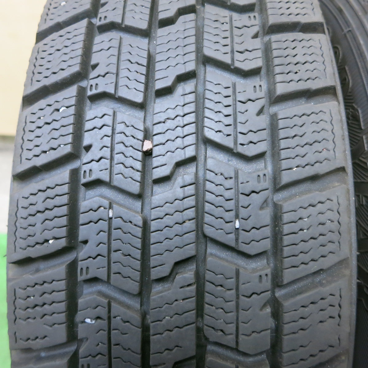 バリ溝!22年!キレイ!9.5分!2本★スタッドレス 165/65R14 グッドイヤー アイスナビ7 SMACK ENKEI 14インチ スマック エンケイ PCD100/4H★5051403ナス