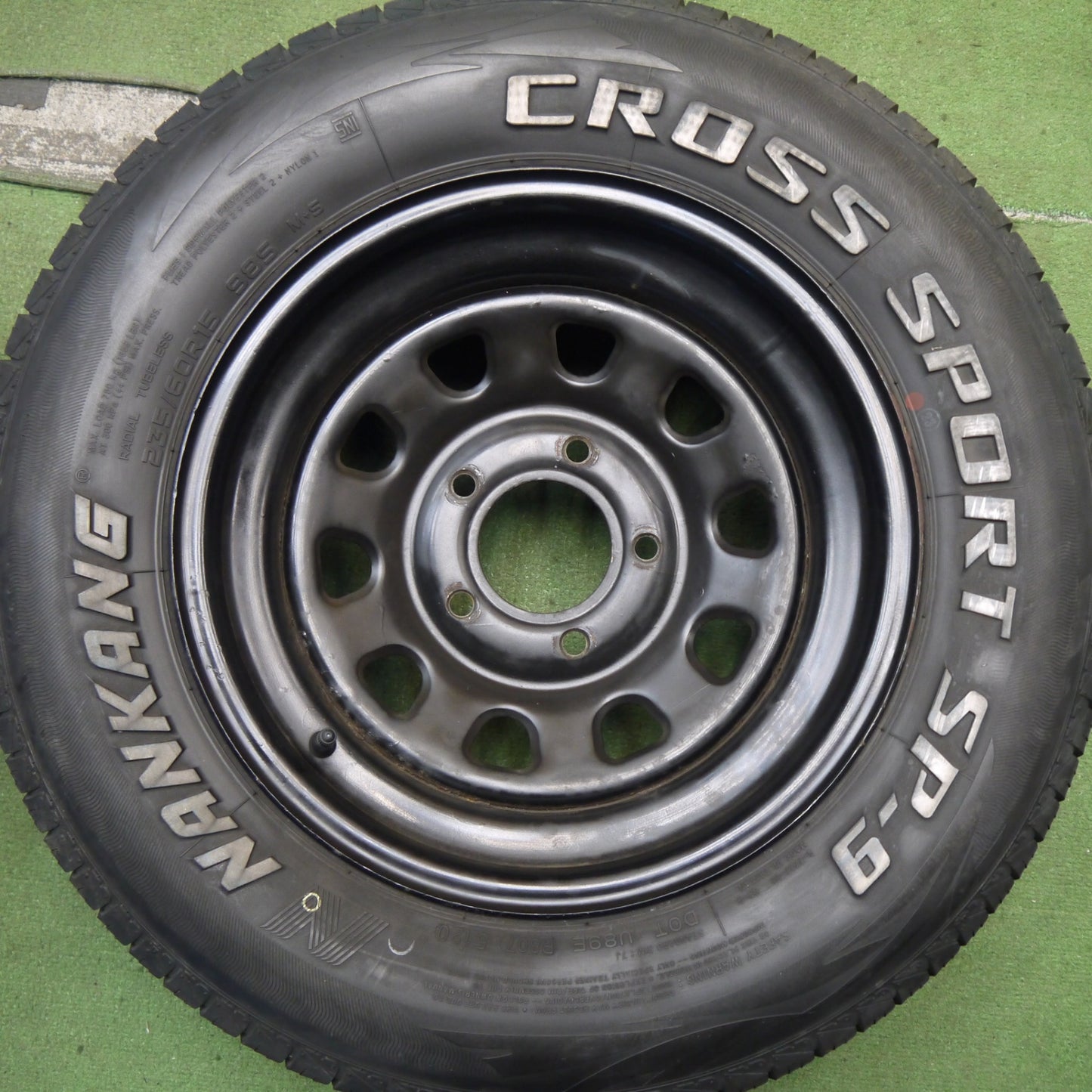 バリ溝!9分★シボレー 等 DAYTONA デイトナ 235/60R15 ナンカン CROSS SPORT SP-9 ホワイトレター 15インチ PCD127/5H★5090202Hノ