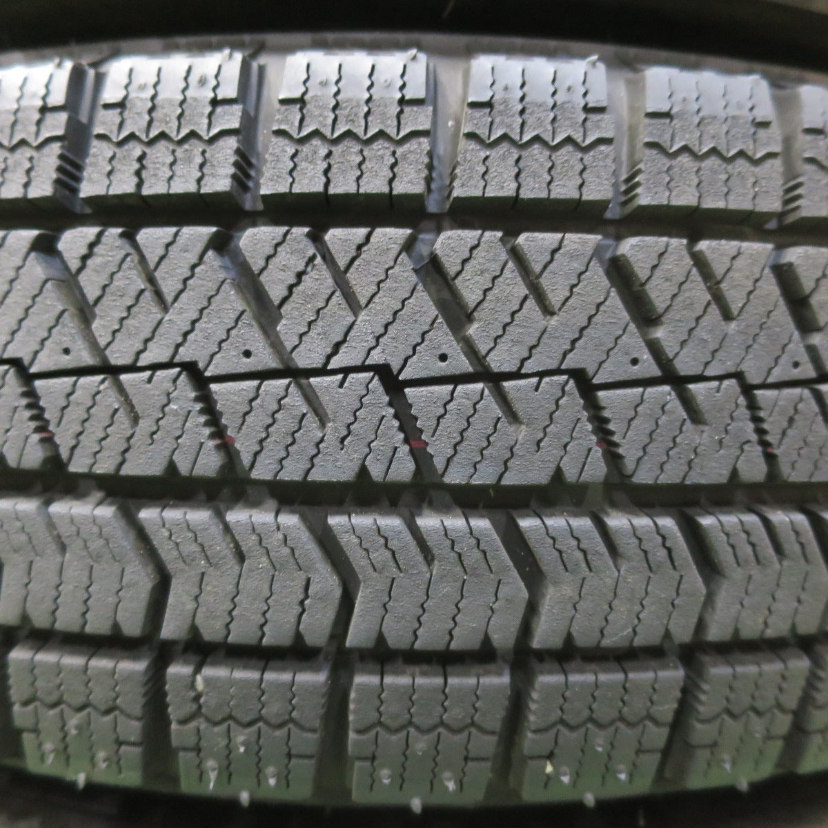 バリ溝!23年!9分★スタッドレス 155/65R14 ブリヂストン ブリザック VRX2 Grampus グランパス 14インチ PCD100/4H★5062504イス