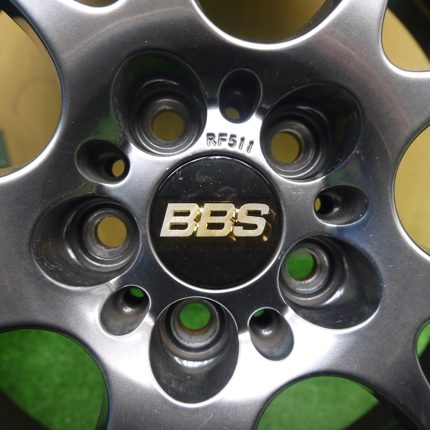 美品★BBS RF511 FORGED 18インチ 18×7.5J ハブリング付き PCD100/5H★5041801Hホ
