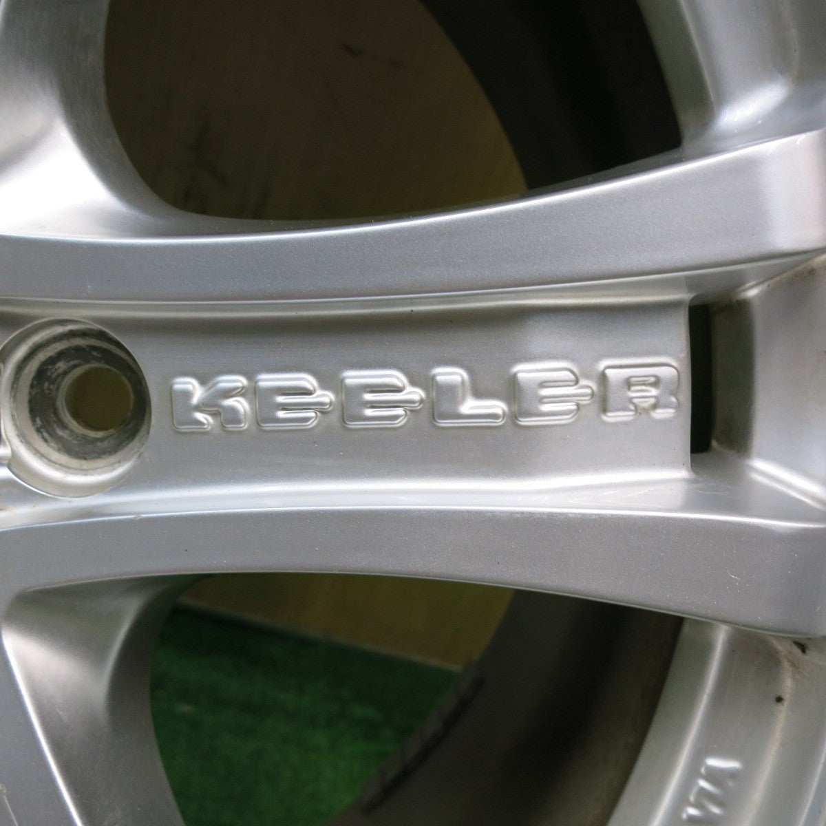 キレイ★KEELER FORCE 265/65R17 スタッドレス ヨコハマ ジオランダー i/T-S キーラー フォース 17インチ PCD139.7/6H★5053001HAス