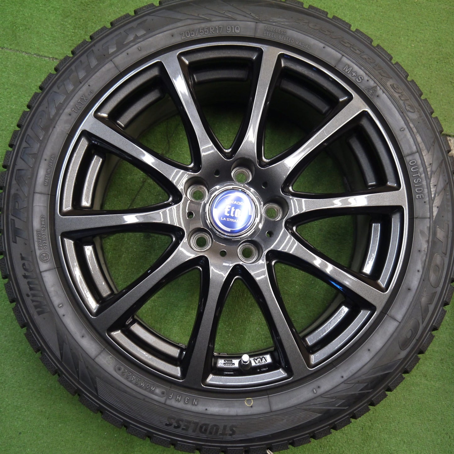 超バリ溝!22年!キレイ!ほぼ10分★スタッドレス 205/55R17 トーヨー ウインター トランパス TX TIRADO Eta LA STRADA ティラード ラストラーダ 17インチ PCD114.3/5H★5052302Hス
