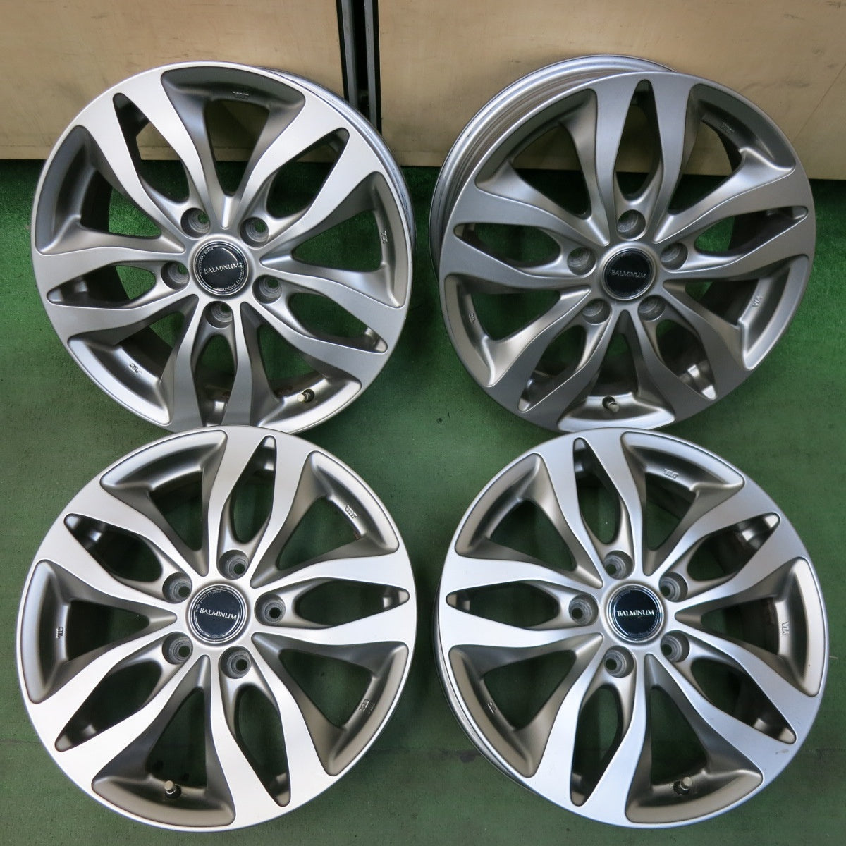 4本価格☆BALMINUM バルミナ 16インチ ホイール 16×6.5J PCD114.3/5H 