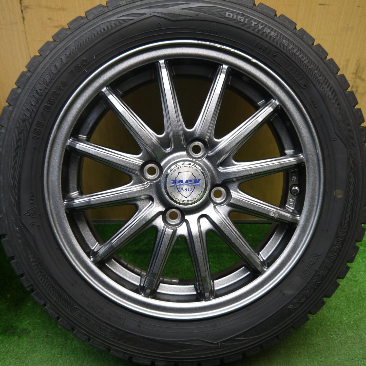 バリ溝!キレイ!9.5分以上★スタッドレス 155/65R14 ダンロップ ウインターマックス WM01 ZACK JP-812 MONZA 14インチ PCD100/4H★5041501Hス
