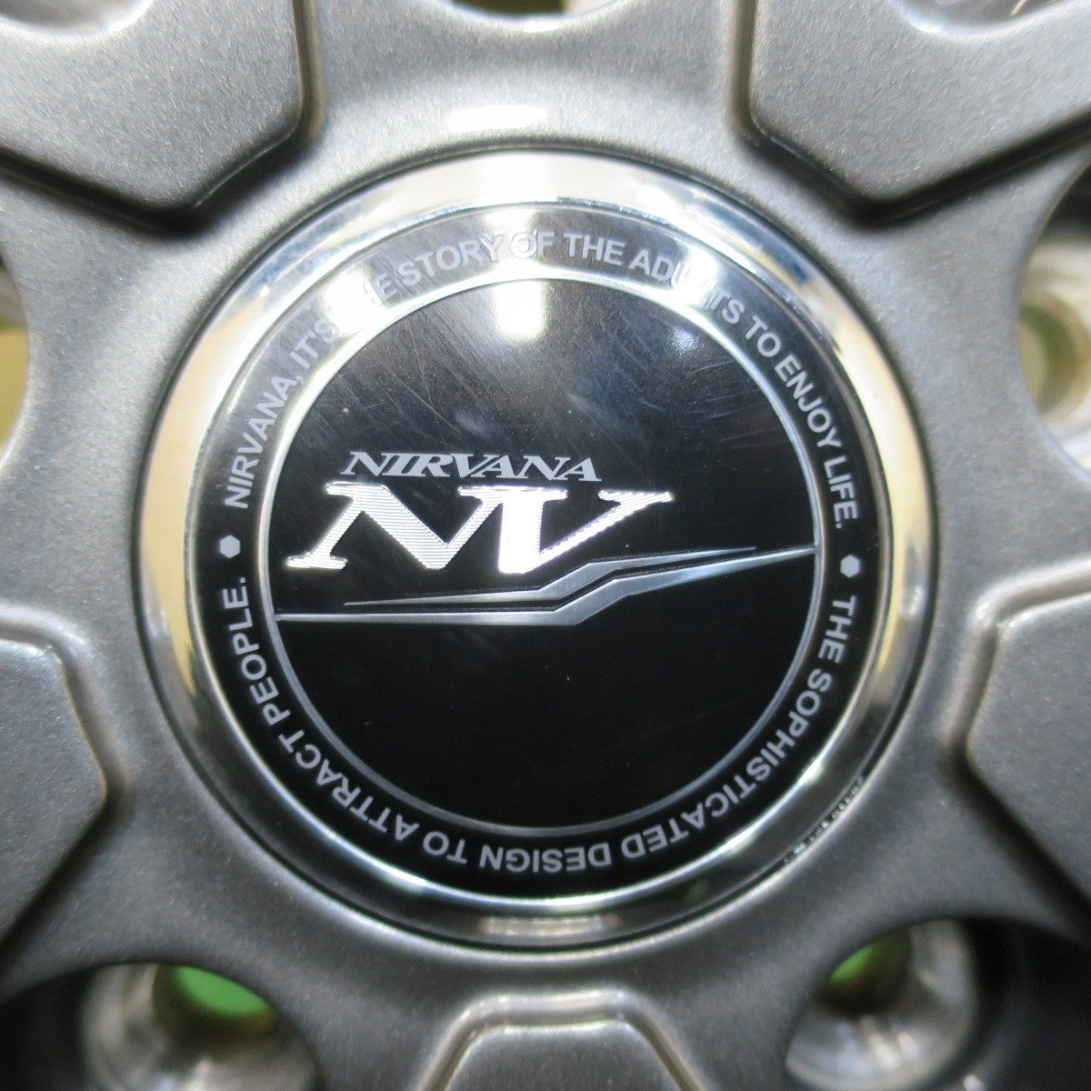 バリ溝!キレイ!9.5分★スタッドレス 195/65R15 トーヨー ガリット G5 NIRVANA NV ニルバーナ ニルヴァーナ 15インチ PCD114.3/5H★4113001イス
